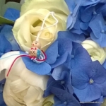 Bruidsboeket bruidsmeisje gelukspoppetje Bruidsboeket bruidsmeisje gelukspoppetje