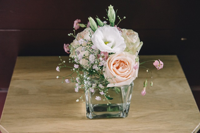 lila Pardon rots Bloemen op je trouwlocatie| Trouwboog| Bruidsboeket & Zo
